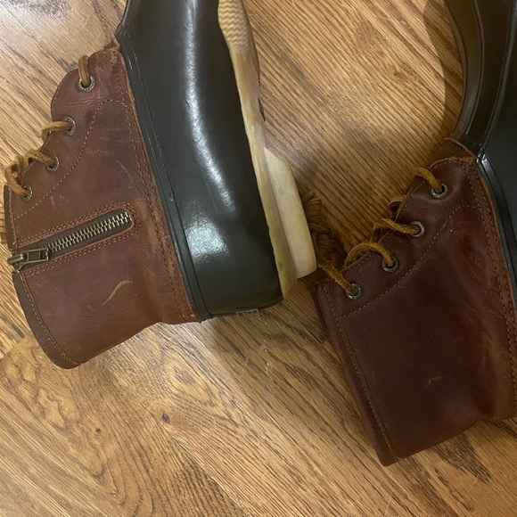 Sperry “saltwater waterproof duck booties” - Picture 4 of 7